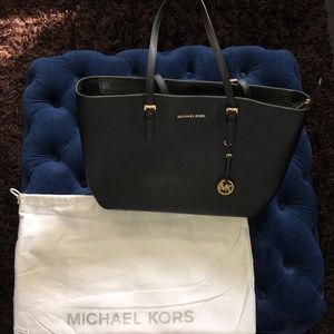 Michael Kors - Black Tote Bag